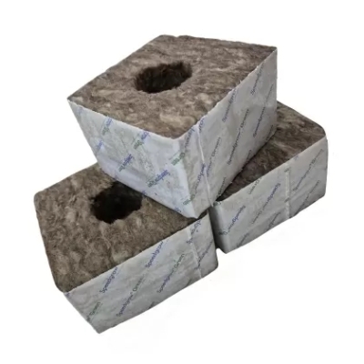 Speedgrow Green 7.5x7.5x6.5 cm - блок за 'ртење од минерална волна